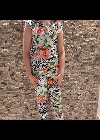 Diğer Çiçekli Zebra Desenli Uzun Tulum