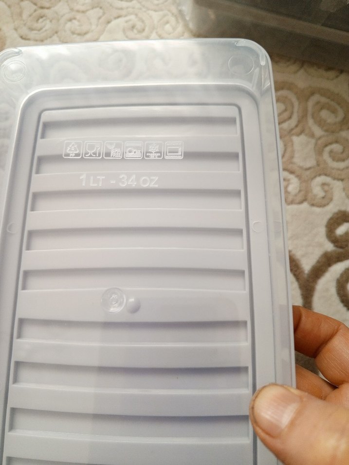 Bej ve Gri Plastik Saklama Kutuları - Görsel 2