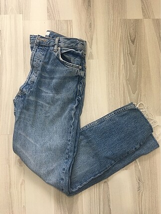 Zara boyfriend jean