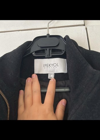 İPEKYOL kaşe Siyah Fermuarlı Uzun Kaban - Görsel 4