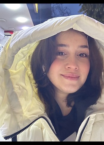 Beyaz Kapüşonlu Şişme Kadın Mont MAVİ JEANS - Görsel 4