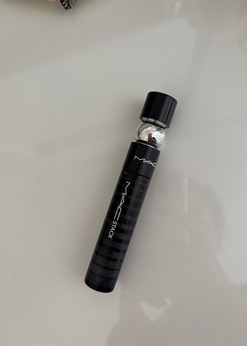 MAC Stack Siyah Maskara