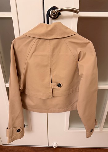 Bej Kısa Rahat Kesim Kadın Trençkot - Görsel 3