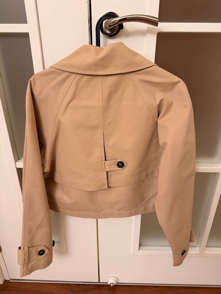 Bej Kısa Rahat Kesim Kadın Trençkot - Görsel 3