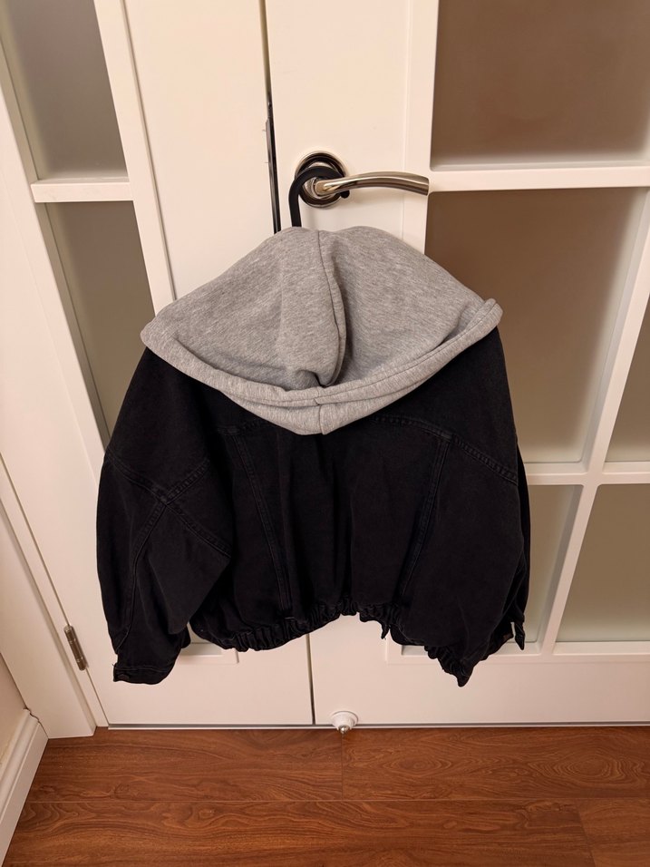 Gri Kapüşonlu (kapişonu ayrılabilen) Siyah Kot Ceket - Görsel 2