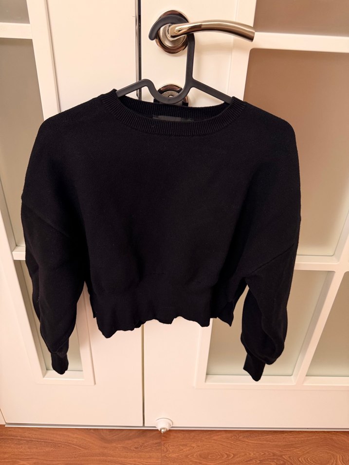 Siyah Crop Triko Kazak - Görsel 3