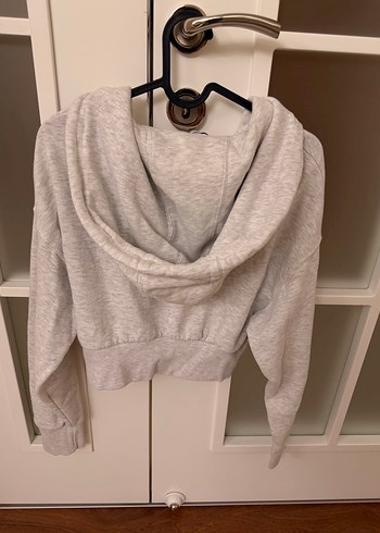 Zara Gri Kapüşonlu Fermuarlı Crop Sweatshirt - Görsel 3