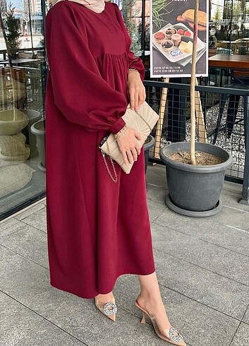 Armine Zeysus robalı bordo elbise