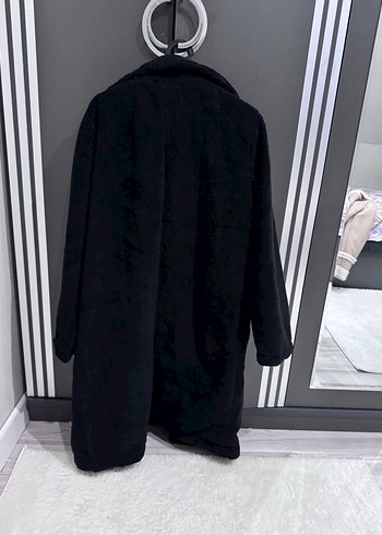 Siyah Uzun Kollu Kadın Kaban - Görsel 2