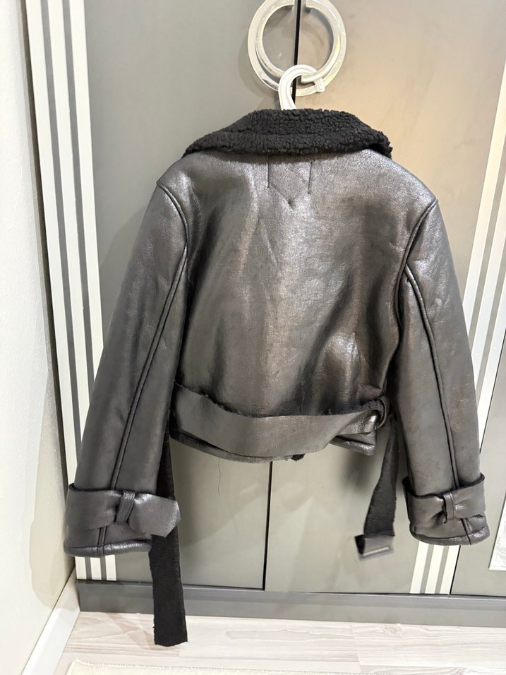 Kemerli Siyah Kadın Ceket - Görsel 3