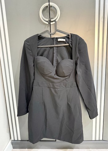 V Yaka, Uzun Kollu Gri Midi Elbise - Görsel 4