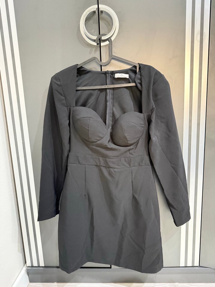 V Yaka, Uzun Kollu Gri Midi Elbise - Görsel 4