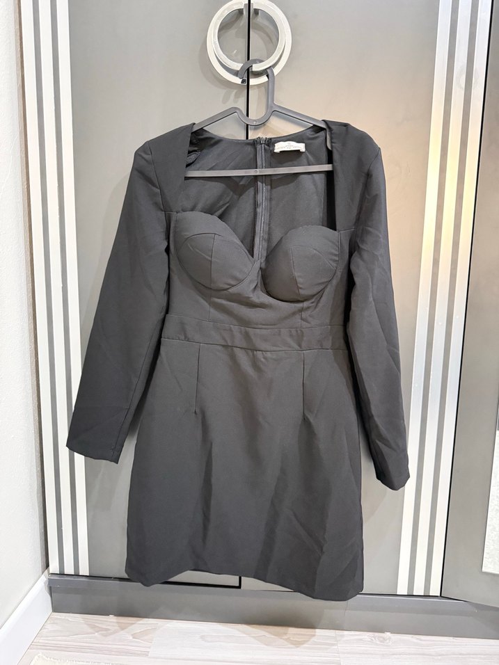 V Yaka, Uzun Kollu Gri Midi Elbise - Görsel 3