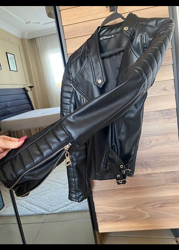 Siyah Deri Biker Ceket - Görsel 3