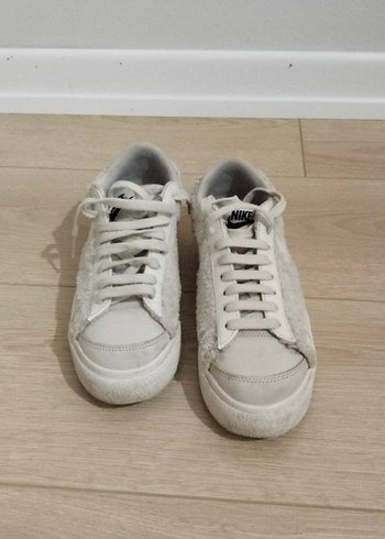 Beyaz Kadın Günlük Spor Ayakkabı - Görsel 2