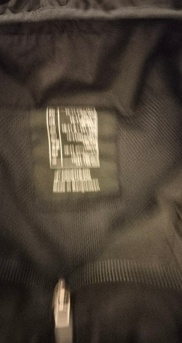 Erkek cocuklari için Siyah Kapüşonlu Kısa Yağmurluk - Görsel 3