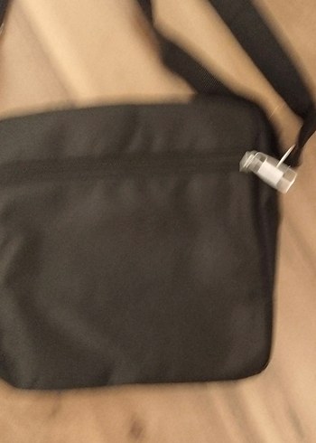 Adidas Siyah Spor Omuz Çantası Velcro - Görsel 5