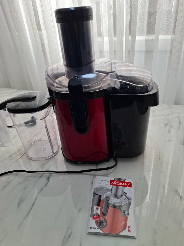 Arzum Meyvix Kırmızı Katı Meyve Sıkacağı 1000W - Görsel 3