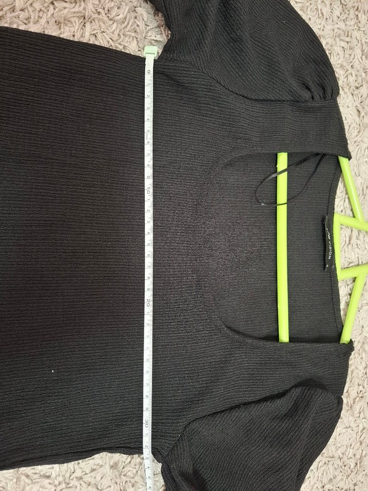 Siyah Kısa Kollu Kadın Bluz - Görsel 4