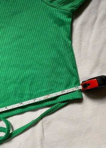 Yeşil Uzun Kollu Kadın Crop Top - Görsel 4