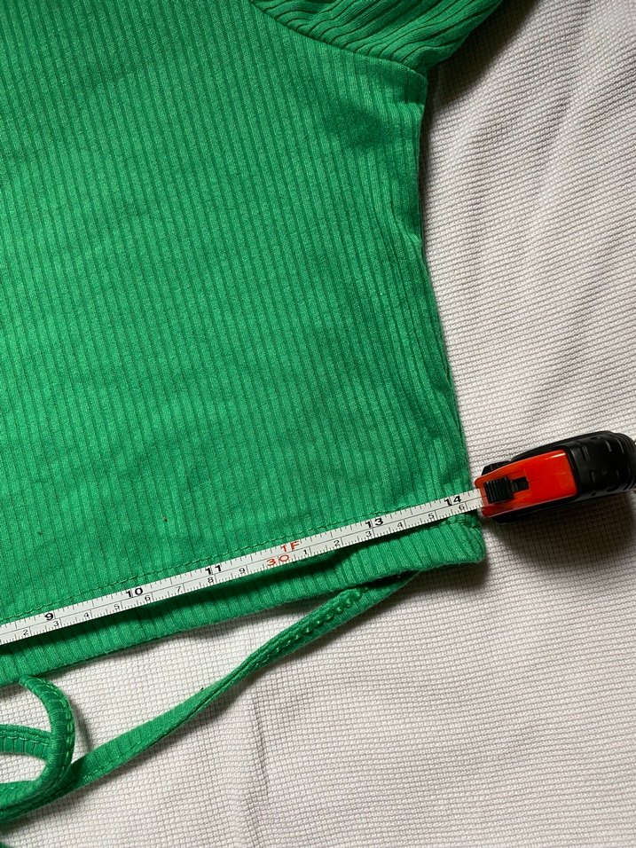 Yeşil Uzun Kollu Kadın Crop Top - Görsel 4