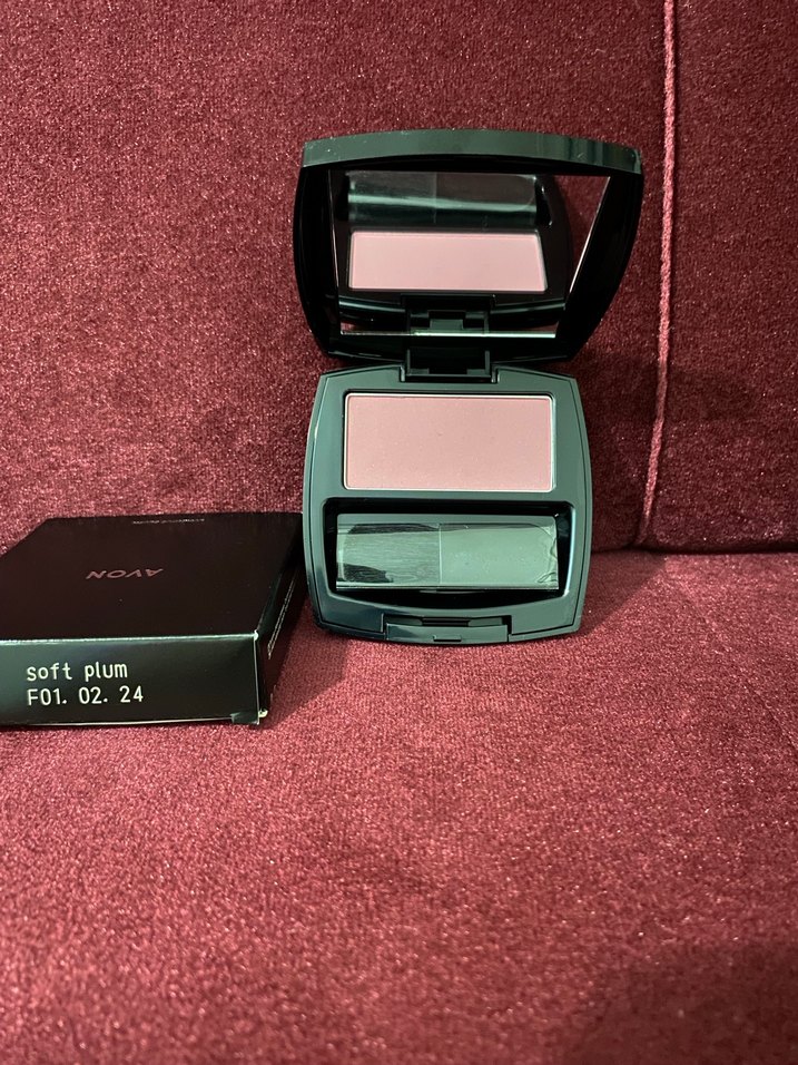 Avon Koyu Pembe Allık - Görsel 2