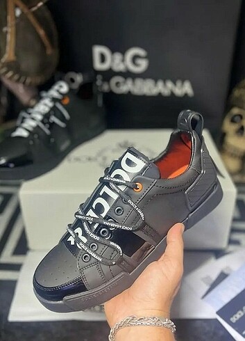 Dolce Gabbana 
