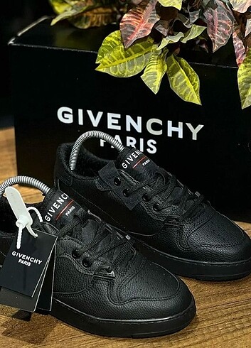 40 Beden GIVENCHY 