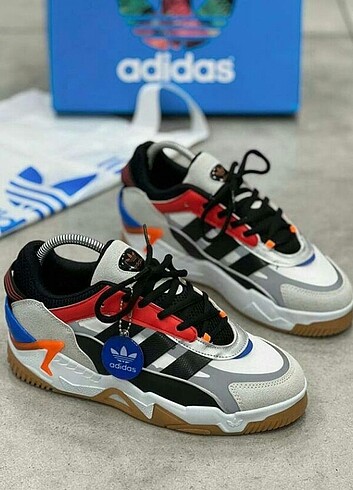 Adidas niteball