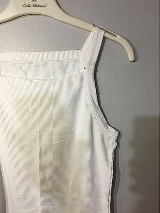 Beyaz crop top