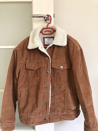 Bershka 26/36 Beden Taba rengi Yakası Peluş