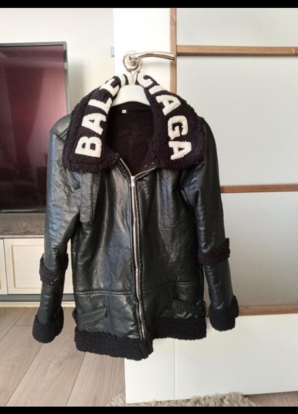 Balenciaga Mont - Görsel 2