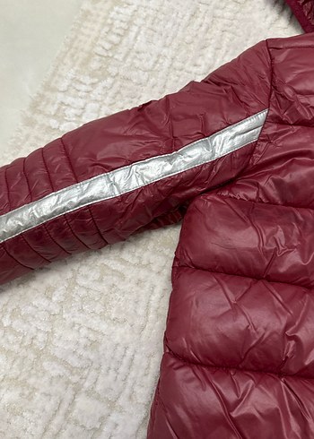 Bordo Kapüşonlu Erkek Çocuk Mont - Görsel 5