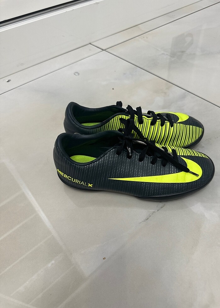 Spor ayakkabı - Görsel 2