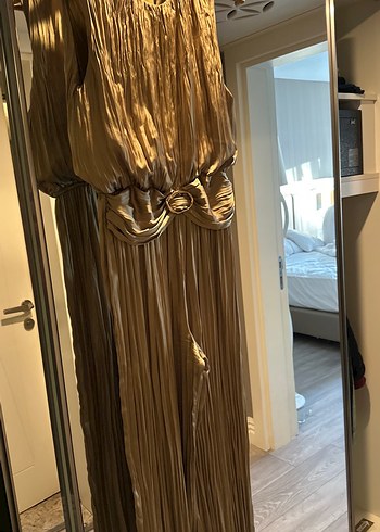 Piliseli Metal Tokalı Kadın Tulum - Görsel 6