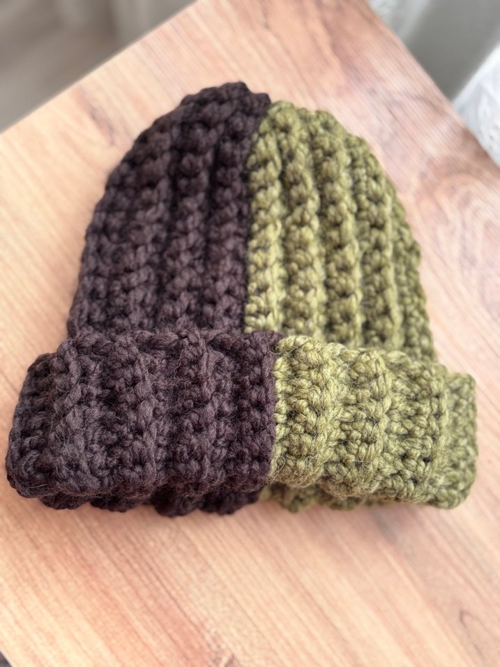 Kahverengi Örgü Kadın Bere - Görsel 4