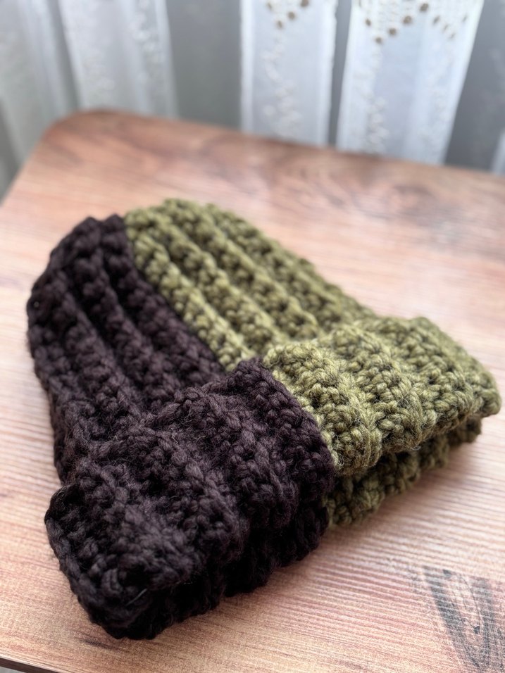 Kahverengi Örgü Kadın Bere - Görsel 3