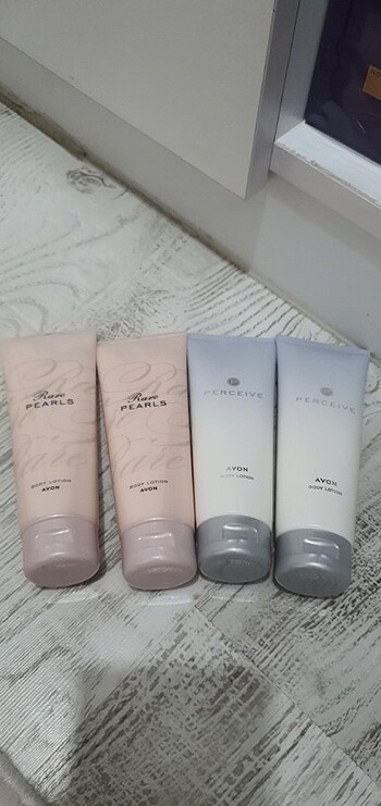 Rare pearsls parfümlü vücut kremi 125 ml