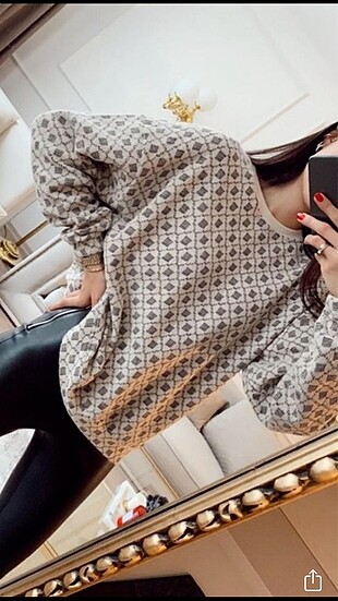 Zara sweat