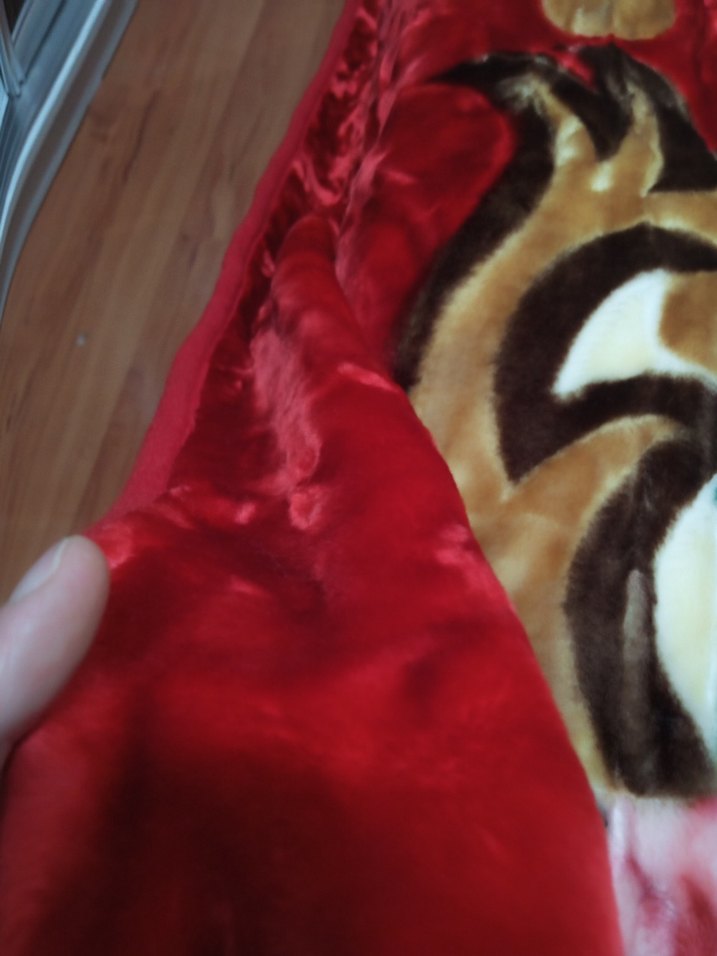 Bordo Çiçek Desenli Renkli Battaniye - Görsel 5