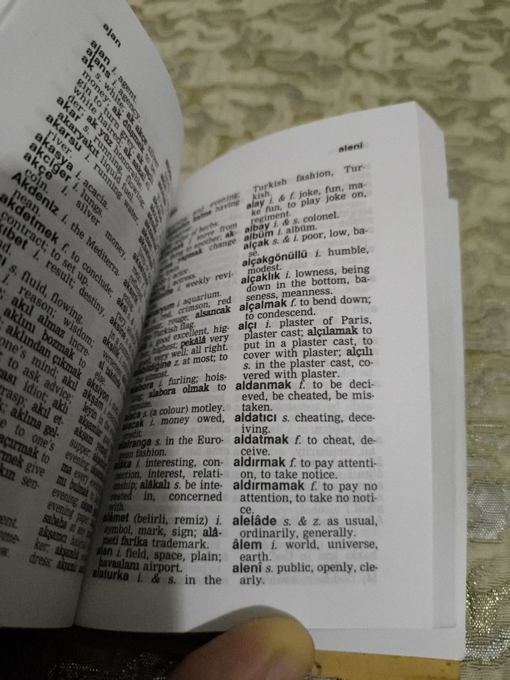 İngilizce-Türkçe Küçük Uluslararası Sözlük - Görsel 5