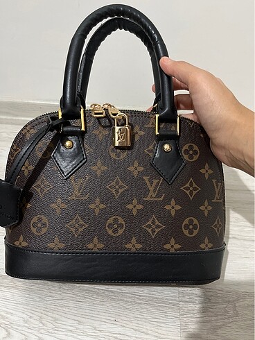 Louis Vuitton Çanta