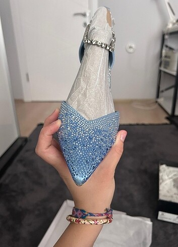 39 Beden mavi Renk Nine West Mavi Taşlı Topuklu Ayakkabı