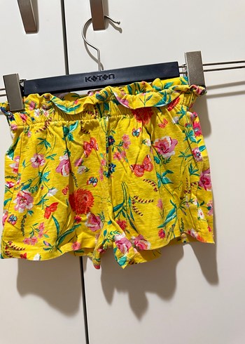 Sarı Çiçekli Kız Çocuk Fırfırlı şort takımı - Görsel 2