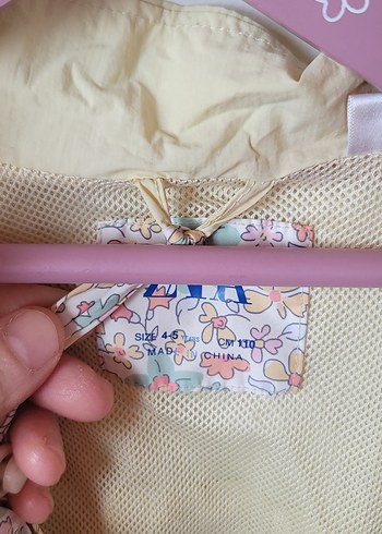 Zara kız çocuk Kapüşonlu Fermuarlı  Yağmurluk - Görsel 3