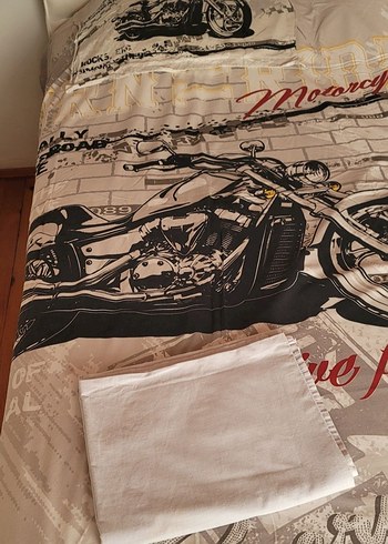 Motosiklet baskılı Gri Beyaz Nevresim Takımı - Görsel 2