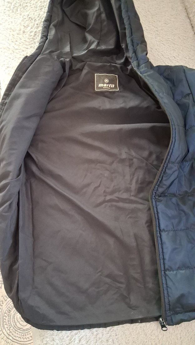 Erkek Çocuk Kapüşonlu Koyu Gri Fermuarlı Mont - Görsel 4