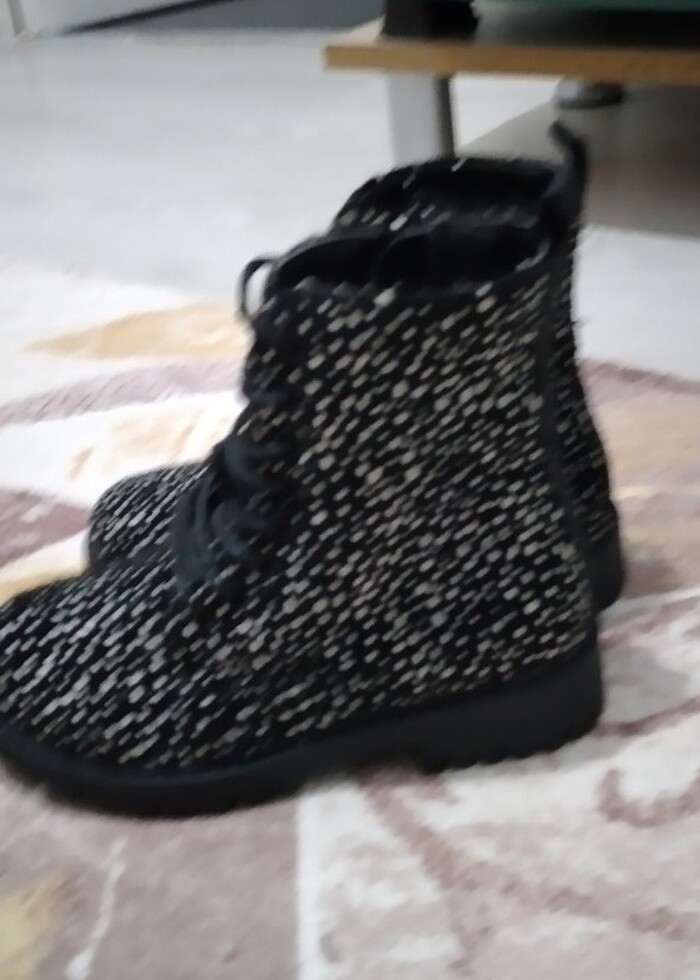 Kız botu - Görsel 2