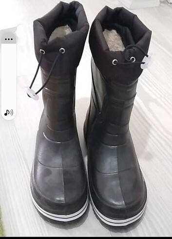 34 Beden Kız botu