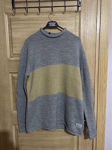 H&M kazak sweat